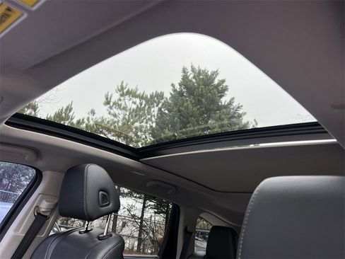 Used 2022 Acura MDX FWD w/ Technology Package image 30