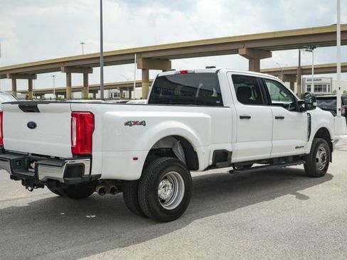 Used 2023 Ford F350 XLT image 6