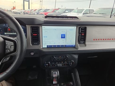Used 2024 Ford Bronco Raptor AWD/4WD image 16