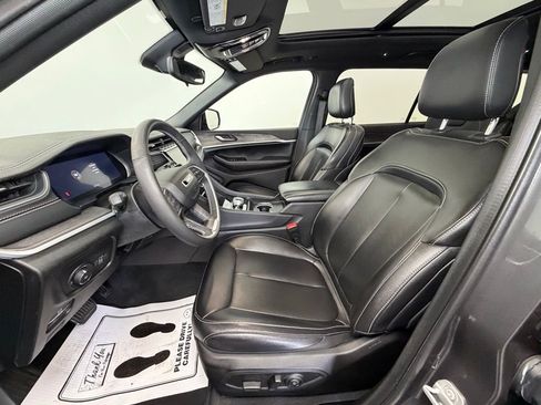 Used 2024 Jeep Grand Cherokee L Limited w/ Trailer Tow Prep Group image 4