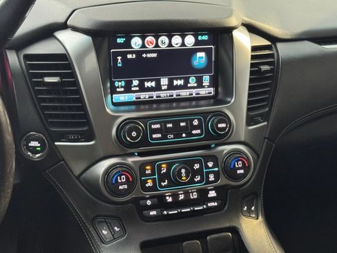 Used 2019 Chevrolet Suburban LT AWD/4WD image 54