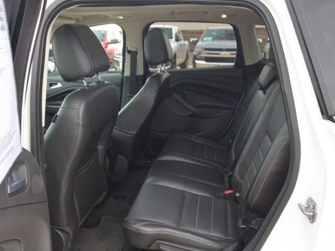 Used 2014 Ford Escape Titanium w/ Equipment Group 401A AWD/4WD image 29