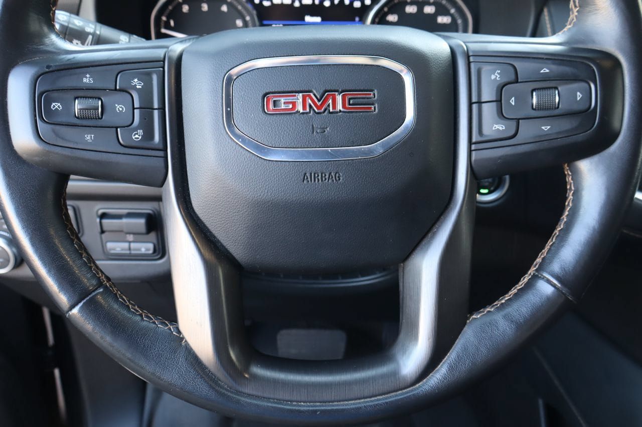 Used 2021 GMC Yukon AT4 w/ AT4 Premium Plus Package AWD/4WD image 12