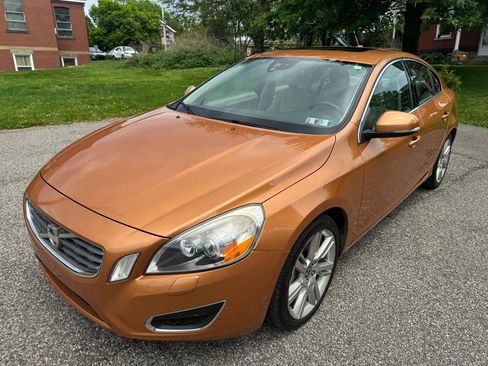 Used 2011 Volvo S60 T6 AWD/4WD image 3