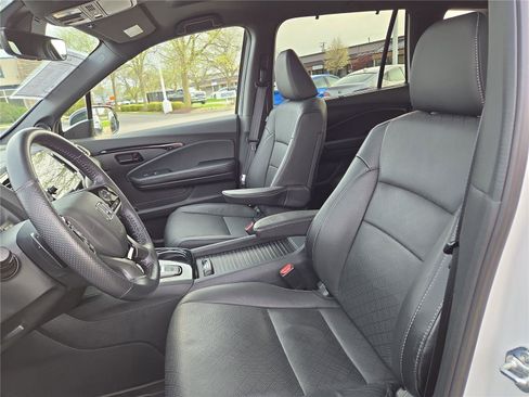 Used 2022 Honda Passport Elite image 21