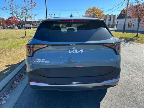 New 2026 Kia Sportage S image 18