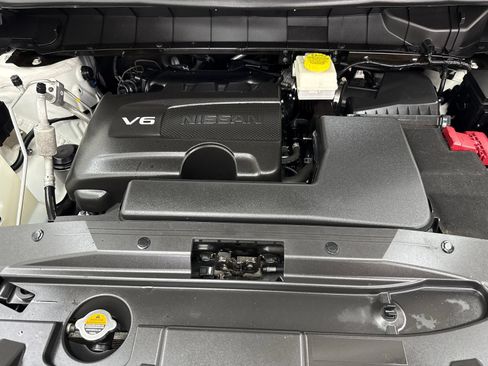 Used 2022 Nissan Pathfinder SL FWD image 55