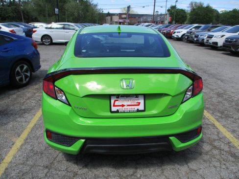 Used 2017 Honda Civic Touring image 12