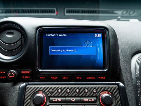 Used 2013 Nissan GT-R Black Edition image 54