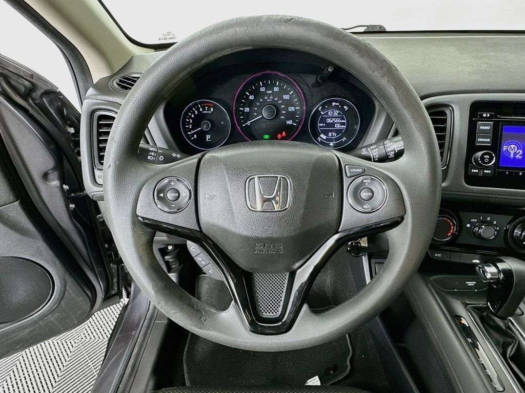 Used 2016 Honda HR-V LX image 11