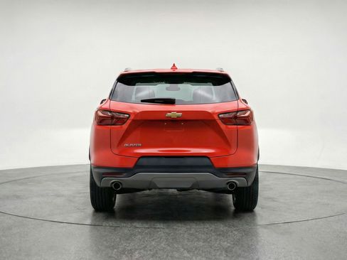 Used 2025 Chevrolet Blazer LT FWD image 7