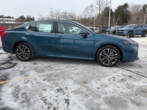 New 2026 Toyota Camry XLE image 9