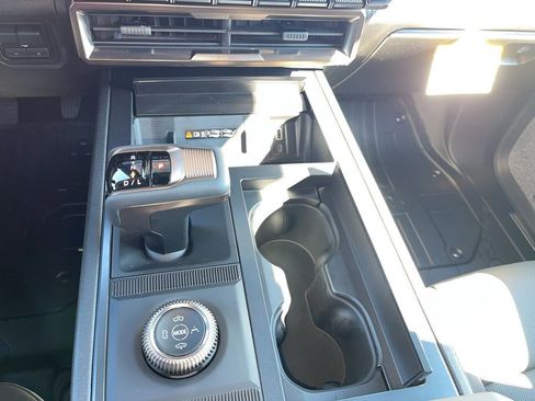 New 2025 GMC Hummer EV 3X w/ Battery Pack, 24 Module Pack image 25