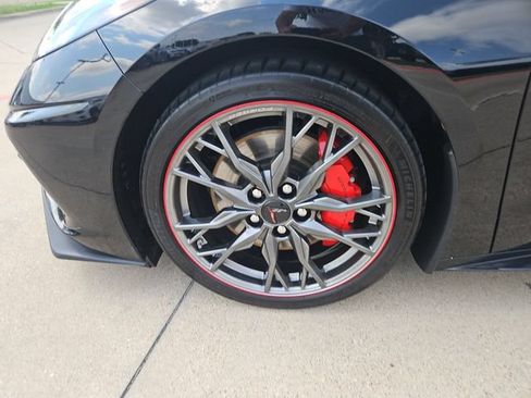 Used 2025 Chevrolet Corvette Stingray Preferred Cpe w/ Z51 Performance Package RWD image 26