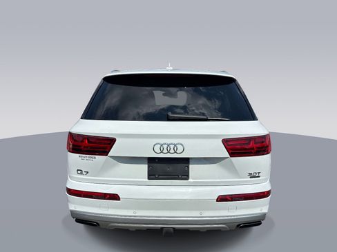 Used 2017 Audi Q7 3.0T Premium Plus AWD/4WD image 4