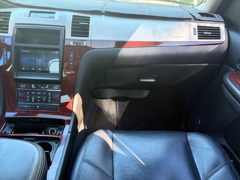 Used 2008 Cadillac Escalade EXT AWD/4WD image 17