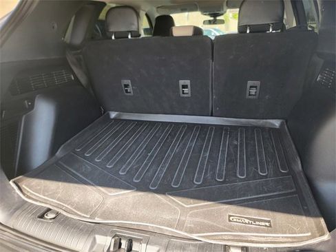 Used 2022 Ford Escape SEL w/ Technology Package image 16