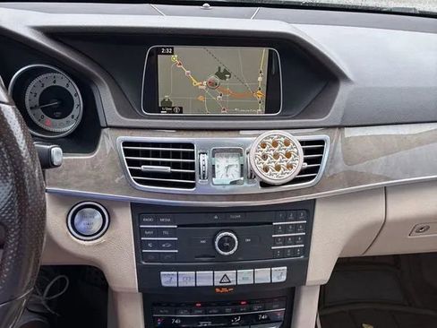 Used 2016 Mercedes-Benz E 350 Sedan image 16