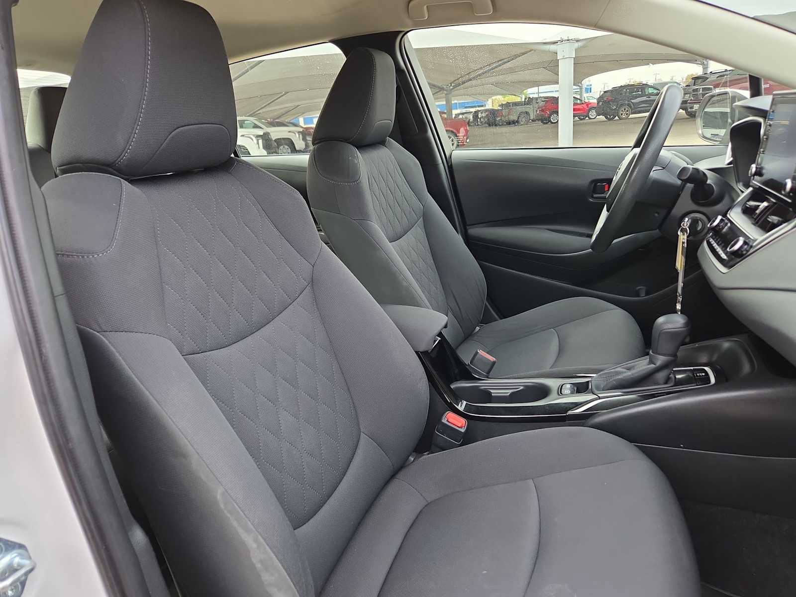 Certified 2022 Toyota Corolla LE FWD image 18