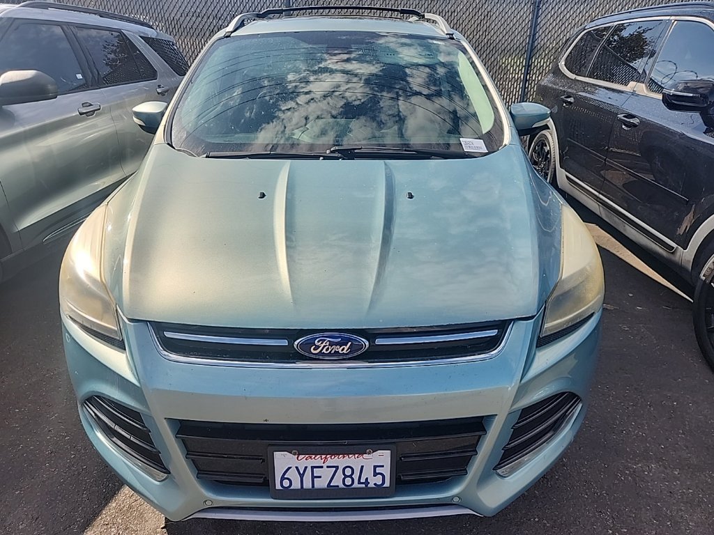 Used 2013 Ford Escape Titanium w/ Parking Technology Pkg FWD image 2