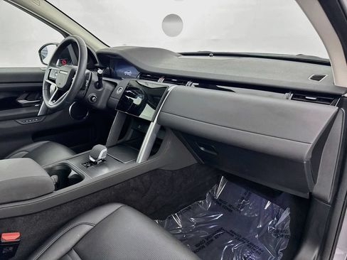 Used 2025 Land Rover Discovery Sport S AWD/4WD image 30