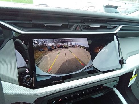 New 2026 Jeep Cherokee Laredo image 22