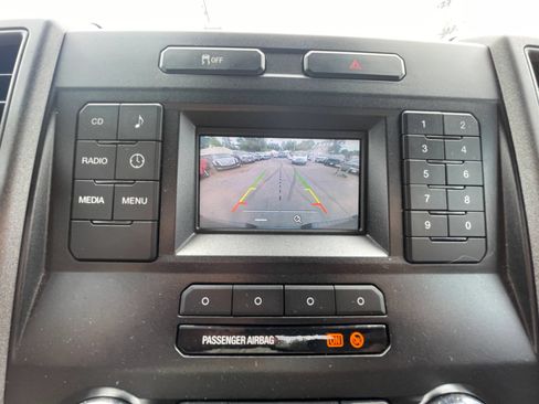 Used 2017 Ford F250 XL w/ Power Equipment Group AWD/4WD image 12