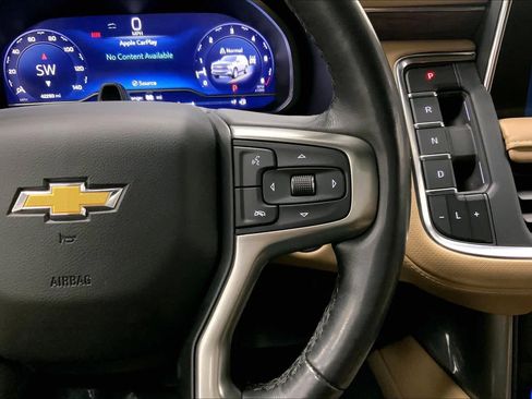 Used 2023 Chevrolet Tahoe Premier w/ Advanced Technology Package AWD/4WD image 25