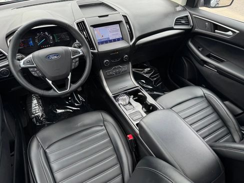 Used 2020 Ford Edge SEL w/ Convenience Package AWD/4WD image 12
