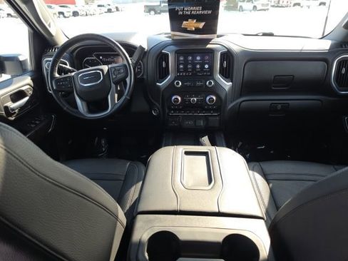 Used 2021 GMC Sierra 3500 Denali w/ Denali Ultimate Package image 11
