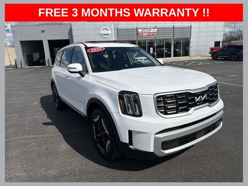 Used 2025 Kia Telluride S FWD image 1
