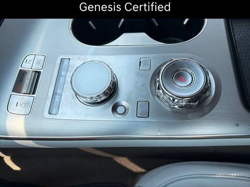 Certified 2026 Genesis GV70 2.5T Advanced AWD/4WD image 26