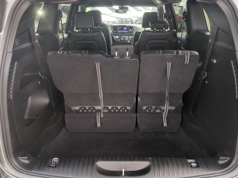 Used 2023 Chrysler Pacifica Touring-L w/ S Appearance Package image 24