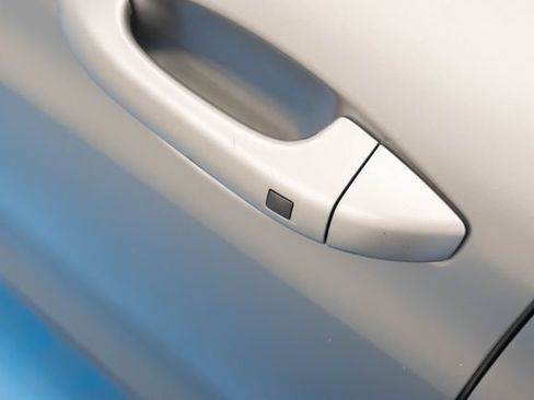 Used 2025 Kia K5 GT-Line w/ GT-Line Premium Package FWD image 32