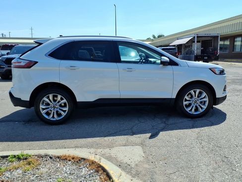Used 2024 Ford Edge Titanium AWD/4WD image 6