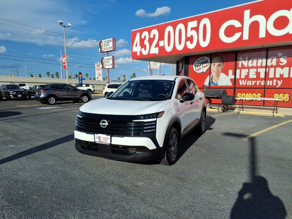 Used 2026 Nissan Kicks S FWD image 1