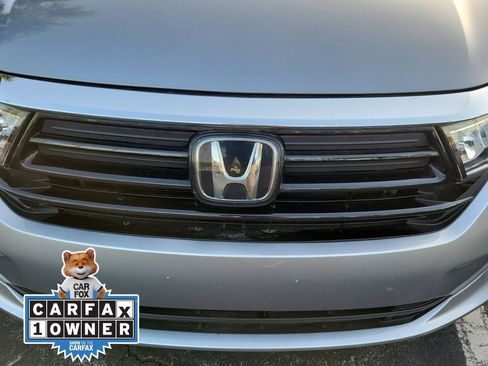 Certified 2023 Honda Odyssey EX-L image 8