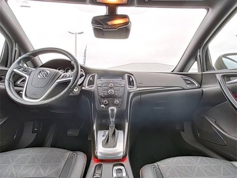 Used 2016 Buick Cascada Premium image 26