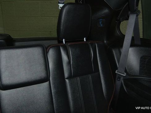 Used 2019 Dodge Grand Caravan GT image 28