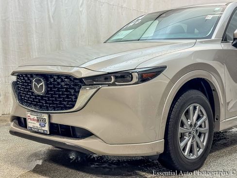 Used 2024 MAZDA CX-5 AWD 2.5 S w/ Select Package image 4