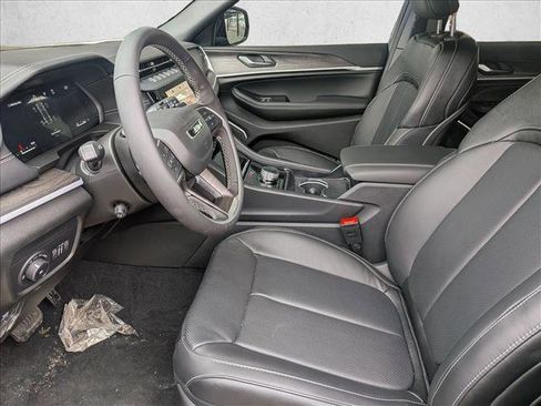 New 2026 Jeep Grand Cherokee Limited Reserve image 4