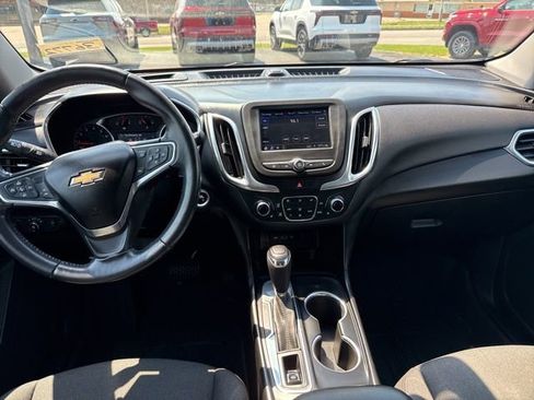 Used 2020 Chevrolet Equinox LT image 20