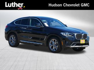 Used 2024 BMW X4 xDrive30i w/ Parking Assistance Package AWD/4WD video 1