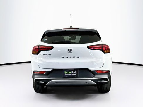 Used 2025 Buick Encore GX Preferred FWD image 7