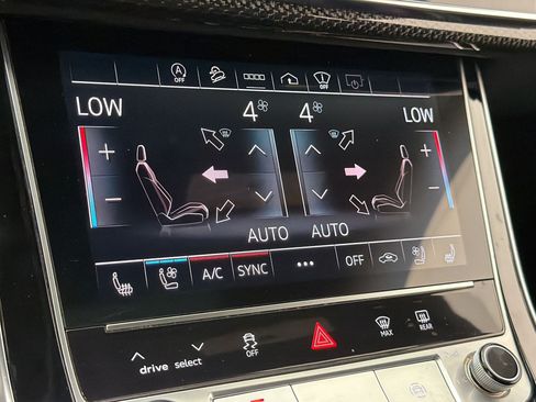 Used 2022 Audi SQ8 Prestige AWD/4WD image 23