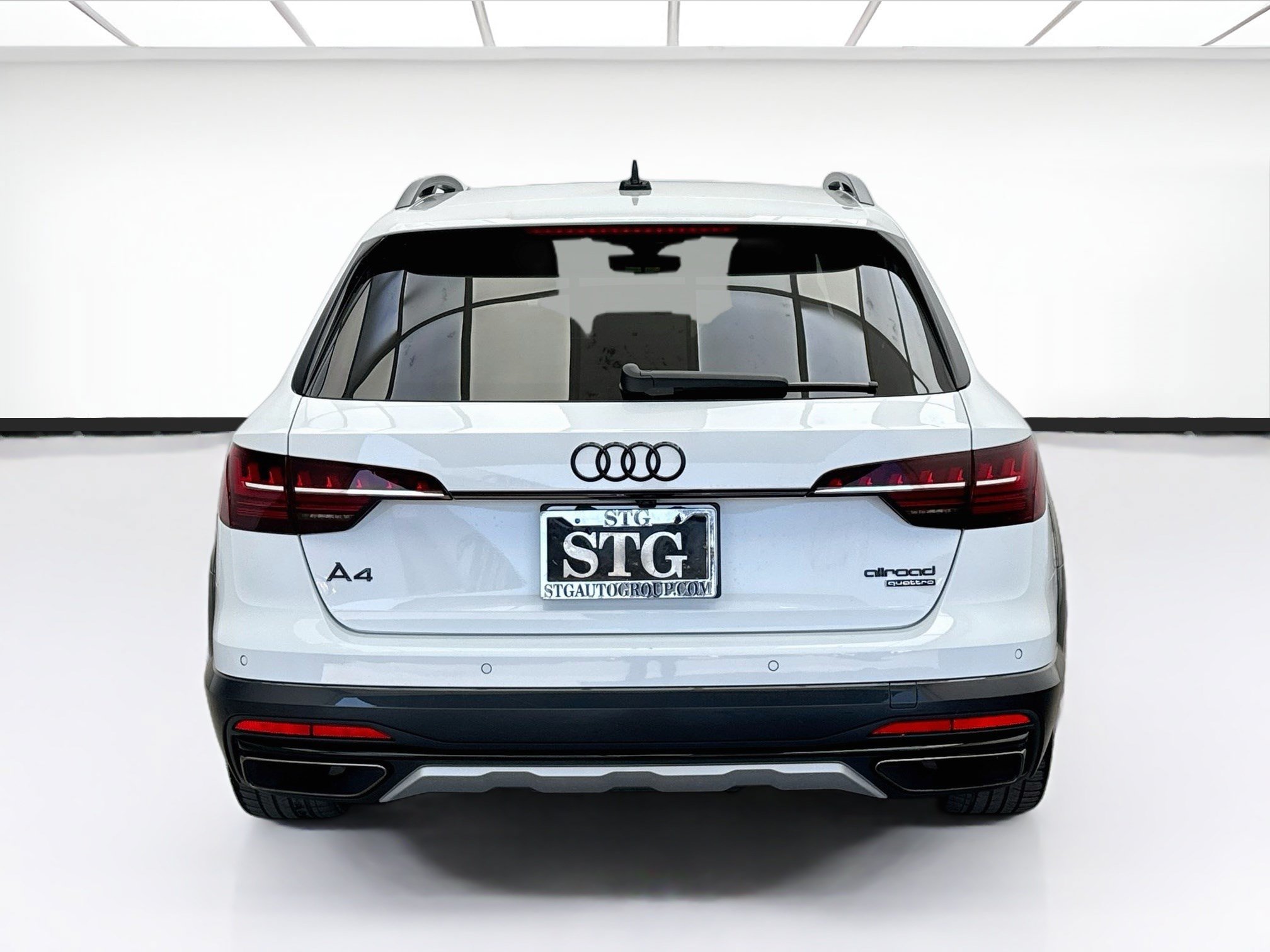 Used 2023 Audi A4 2.0T allroad Premium Plus w/ Premium Plus Package AWD/4WD image 5