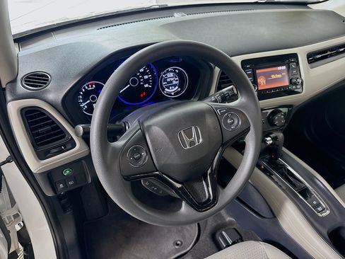 Used 2022 Honda HR-V LX image 21