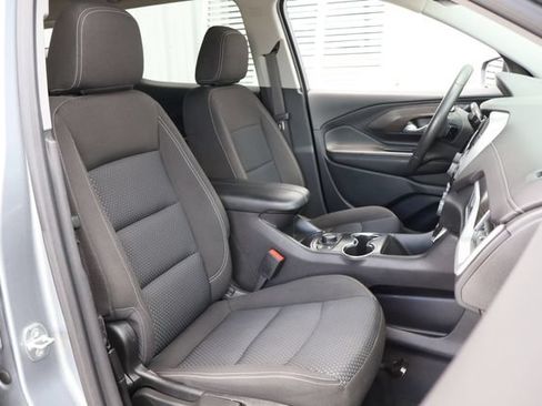 Used 2023 GMC Terrain SLE w/ Driver Convenience Package FWD image 21