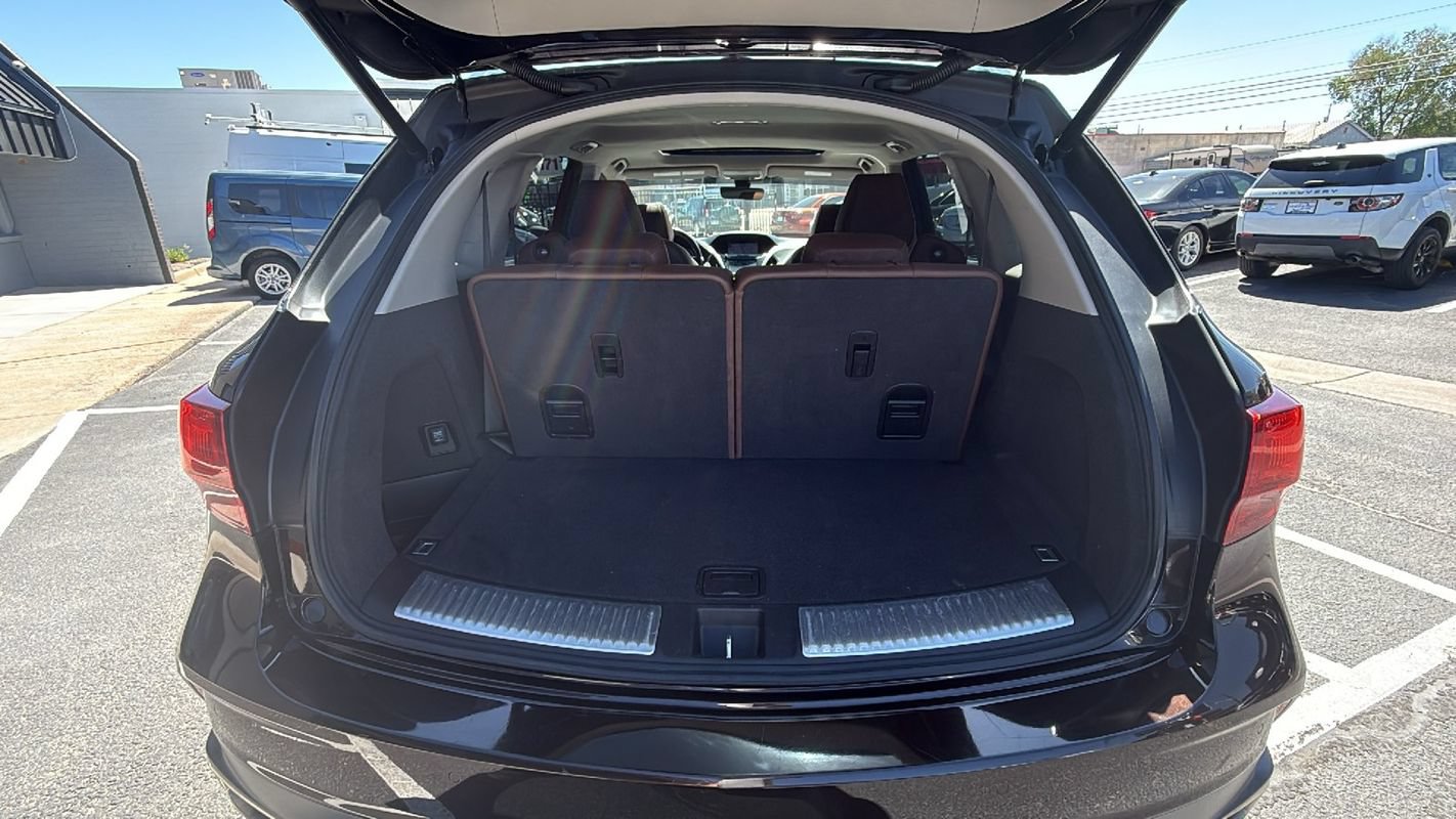 Used 2018 Acura MDX w/ Advance Package AWD/4WD image 13