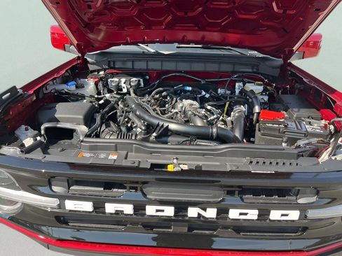 New 2026 Ford Bronco Outer Banks w/ Sasquatch Package AWD/4WD image 25